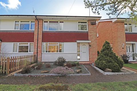 29 Atherfield Road, Reigate, RH2 7PR