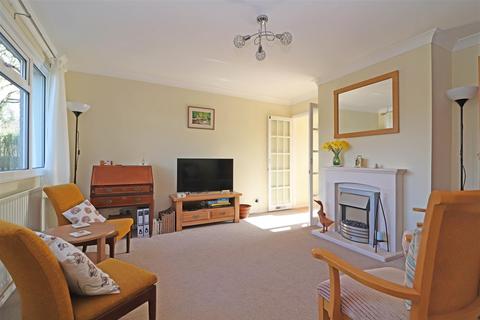 29 Atherfield Road, Reigate, RH2 7PR