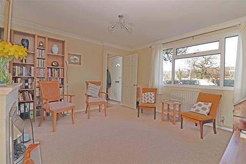 29 Atherfield Road, Reigate, RH2 7PR