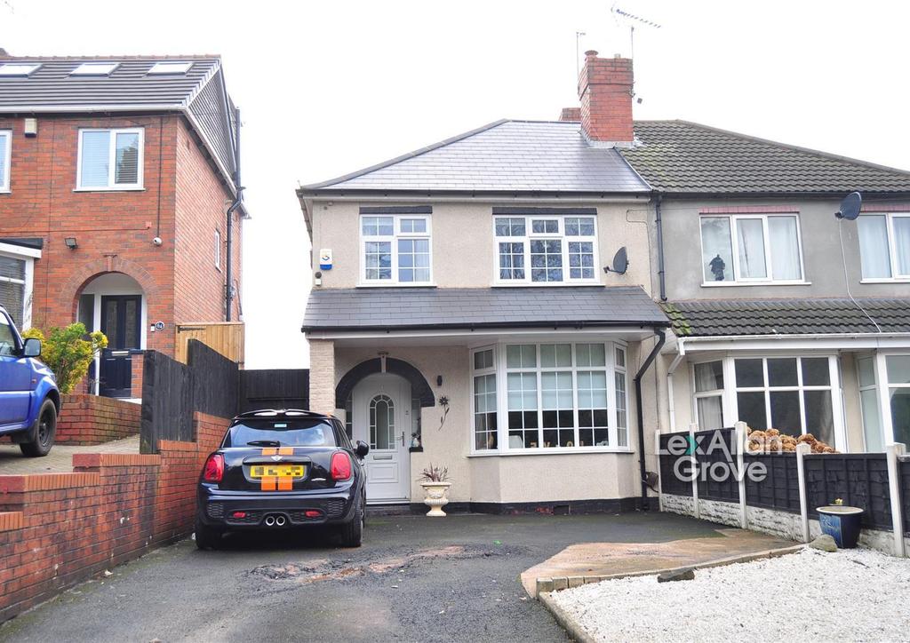 Powke Lane, Rowley Regis 3 bed semidetached house £185,000
