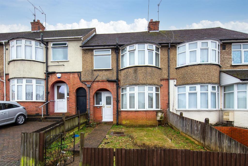 Marsh Road, Luton 3 bed terraced house £200,000
