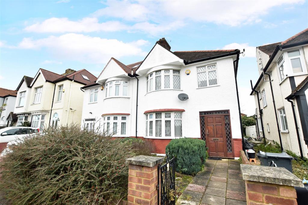 Park Avenue, Hounslow 3 bed semidetached house £1,750 pcm (£404 pw)
