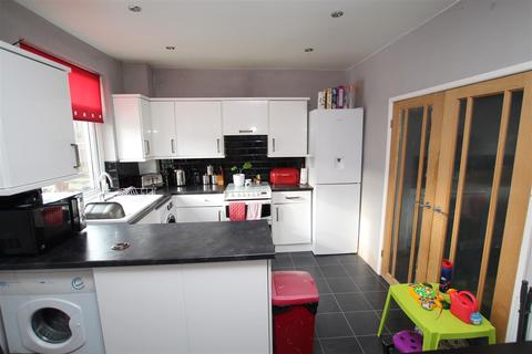 169 Carr Bottom Road, Bradford, BD5 9AH