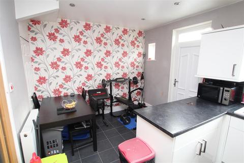 169 Carr Bottom Road, Bradford, BD5 9AH