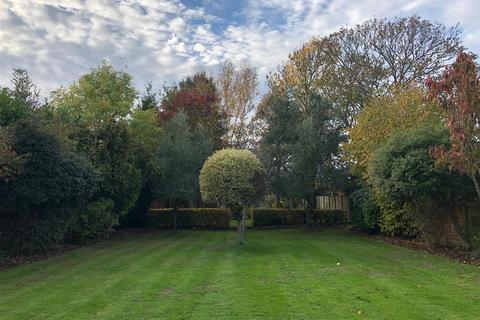 80 Wansunt Road, Bexley, DA5 2DN