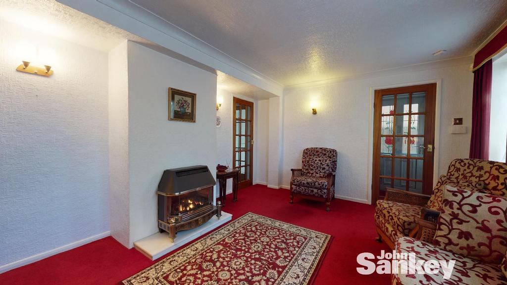 Alder Way, Shirebrook, Mansfield 2 bed semidetached house £109,950