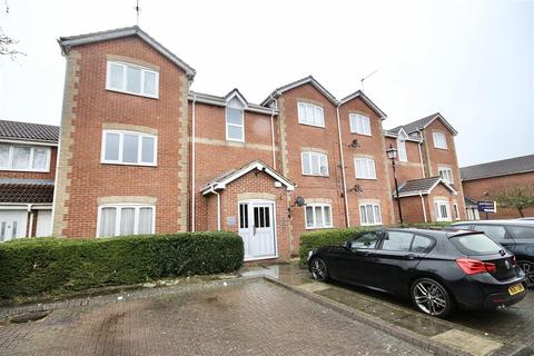 67 Farriers Close, Swindon, SN1 2QX