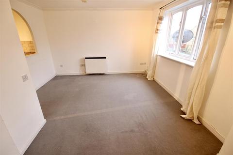 67 Farriers Close, Swindon, SN1 2QX