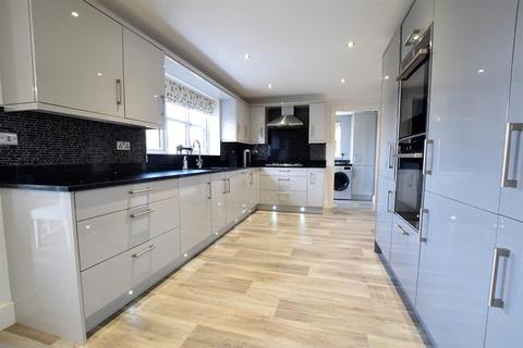 65 Burdock Road, Scunthorpe, DN16 3UP