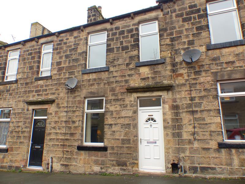 RUSSELL STREET, SKIPTON, BD23 2DX 3 bed terraced house £675 pcm (£156 pw)