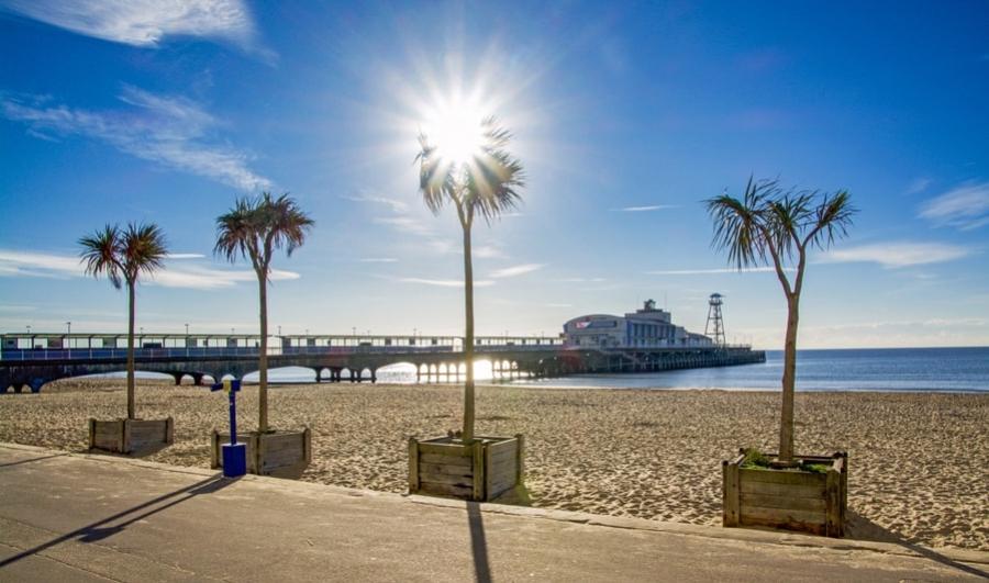 Bournemouth-Pier-Sunny-min