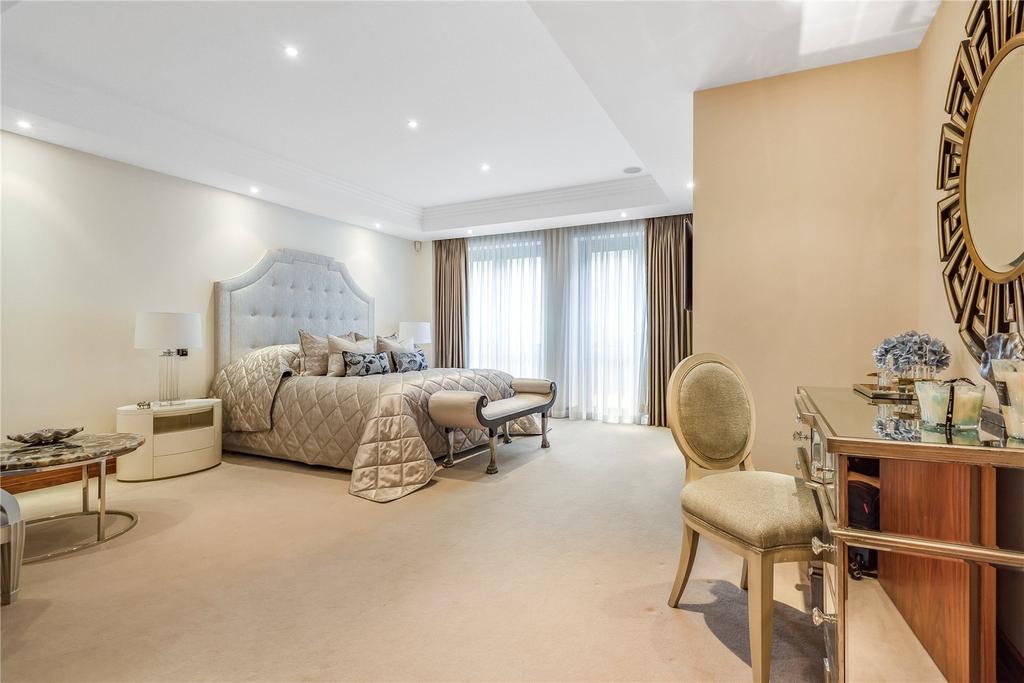 Principal Bedroom