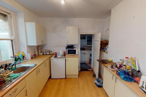 33 Mount Pleasant, Bedlinog, Treharris, CF46 6SD
