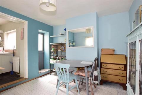 14 Bush Road, Cuxton, Rochester, ME2 1LJ