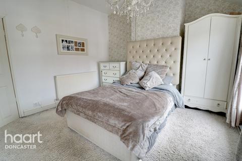 4 Tennyson Road, Bentley, Doncaster, DN5 0EG