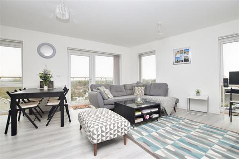 61 Otter Drive, Carshalton, SM5 2FH