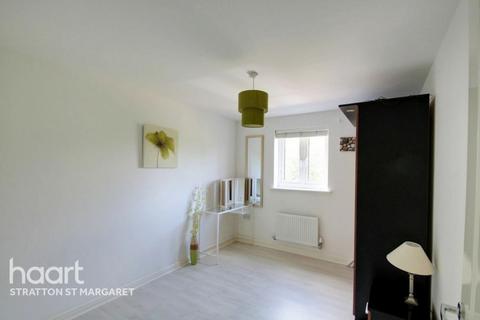 38 Carver Close, Stratton St Margaret, Swindon, SN3 4GJ