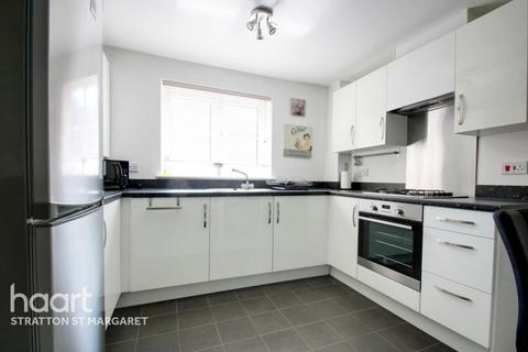 38 Carver Close, Stratton St Margaret, Swindon, SN3 4GJ