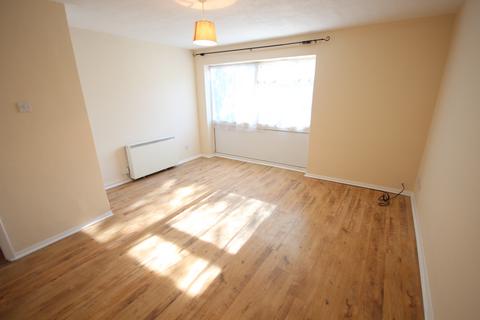 2 bedroom apartment to rent, Stockingstone Road, Luton LU2