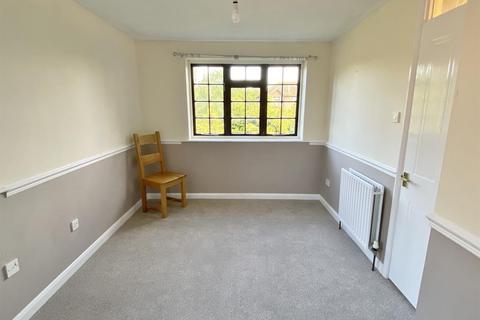 41 Blackmans Close, Dartford, DA1 2QJ