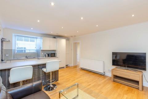 1 bedroom apartment to rent, St Patrick Square, Edinburgh