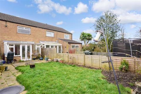2 Abbots Field, Gravesend, DA12 5JA