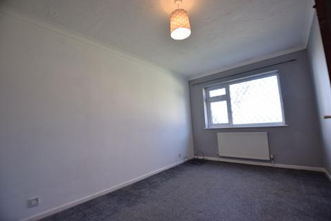 198 Constable Avenue, Clacton-on-sea, CO16 8XF