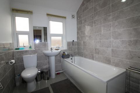 undefined, Kenwood Road, Edmonton, N9