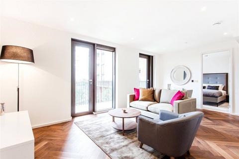 1 bedroom flat to rent, Ambassador Building, Embassy Gardens, London, SW11