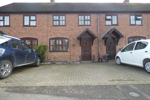 2 bedroom terraced house to rent, Rugby Close, Market Harborough LE16