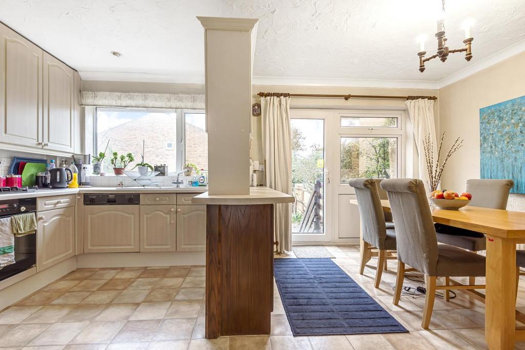 Kelsey Park Avenue, Beckenham 4 bed end of terrace house £750,000