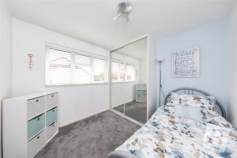 8 Chadwick Close, Northfleet, Gravesend, DA11 8SA
