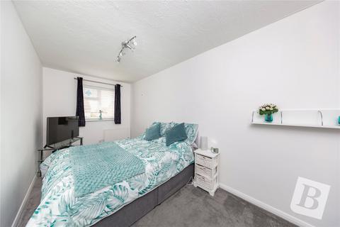 8 Chadwick Close, Northfleet, Gravesend, DA11 8SA