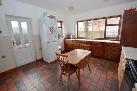 2 Abbey Close, Stretford, Manchester, M32 9PX