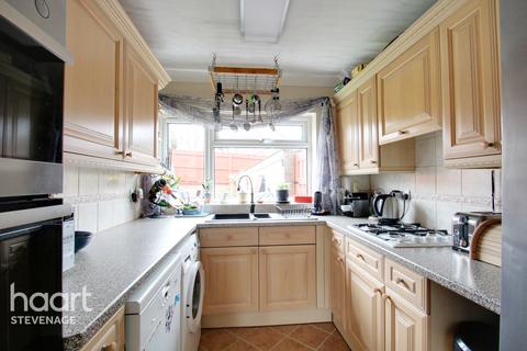 17 Hazelmere Road, Stevenage, SG2 8RX