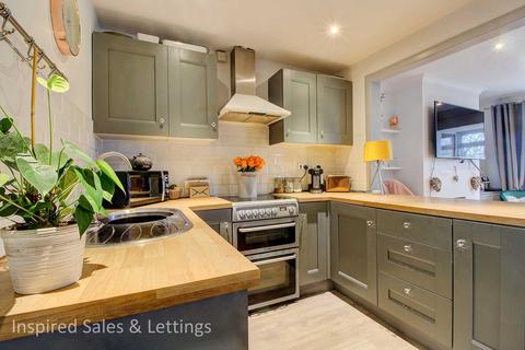 14 Barrow Path, Leighton Buzzard, LU7 1DE