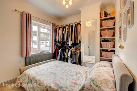 14 Barrow Path, Leighton Buzzard, LU7 1DE