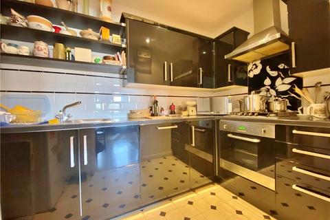 Flat 1, Mill Court, 243 Powder Mill Lane, Twickenham, TW2 6EH