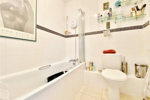 Flat 1, Mill Court, 243 Powder Mill Lane, Twickenham, TW2 6EH