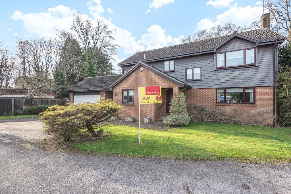 Kenilworth Avenue, Bracknell, RG12 4 bed detached house £2,250 pcm (£