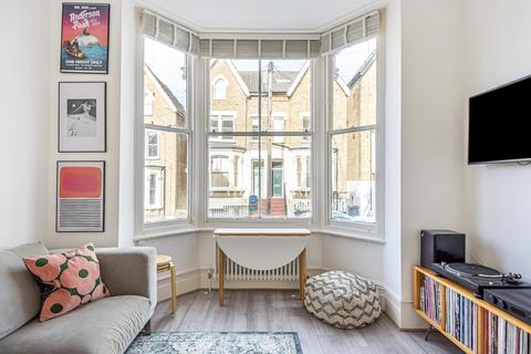 Flat 2, 7 Rockmount Road, London, SE19 3SZ