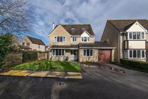1 Chedworth Drive, Witney, OX28 5FS