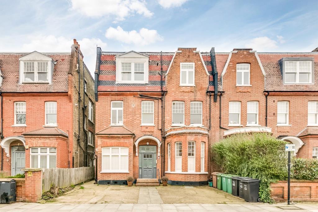 Aberdare Gardens, South Hampstead, London, NW6 3 bed flat £1,100,000