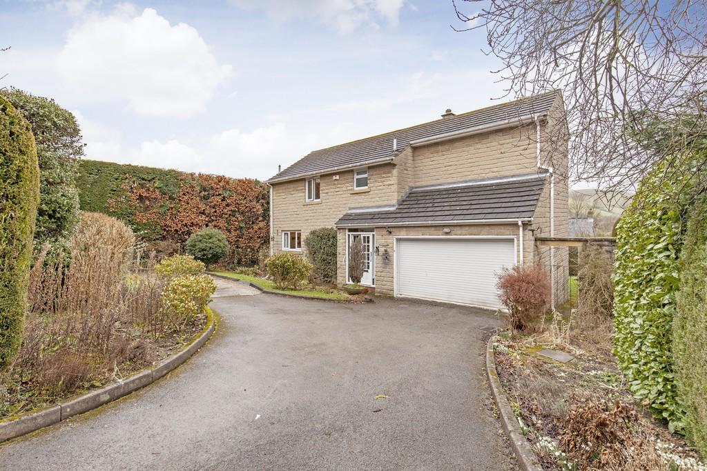 Joan Lane, Bamford, Hope Valley 4 bed detached house £500,000