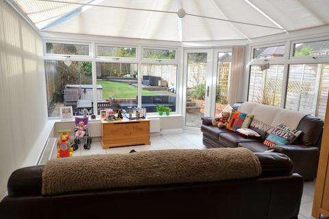 7 Damson Lane, Solihull, B91 2RD