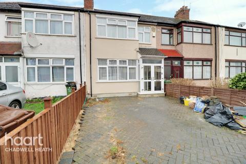 30 Grosvenor Road, Dagenham, RM8 1NP