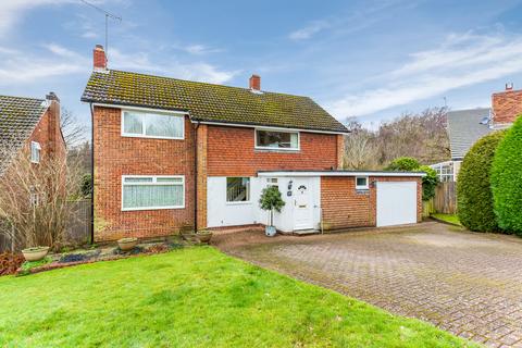 57 Chieveley Drive, Tunbridge Wells, TN2 5HQ