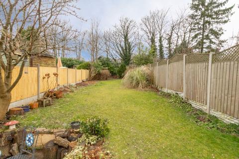 65 Braemar Road, Solihull, B92 8BS
