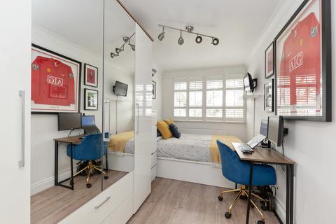 Flat 5, Reed Mansions Cambridge Road, London, E11 2PX