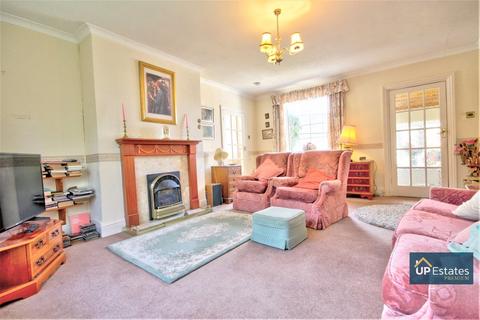 6 Coventry Road, Baginton, Coventry, CV8 3AD